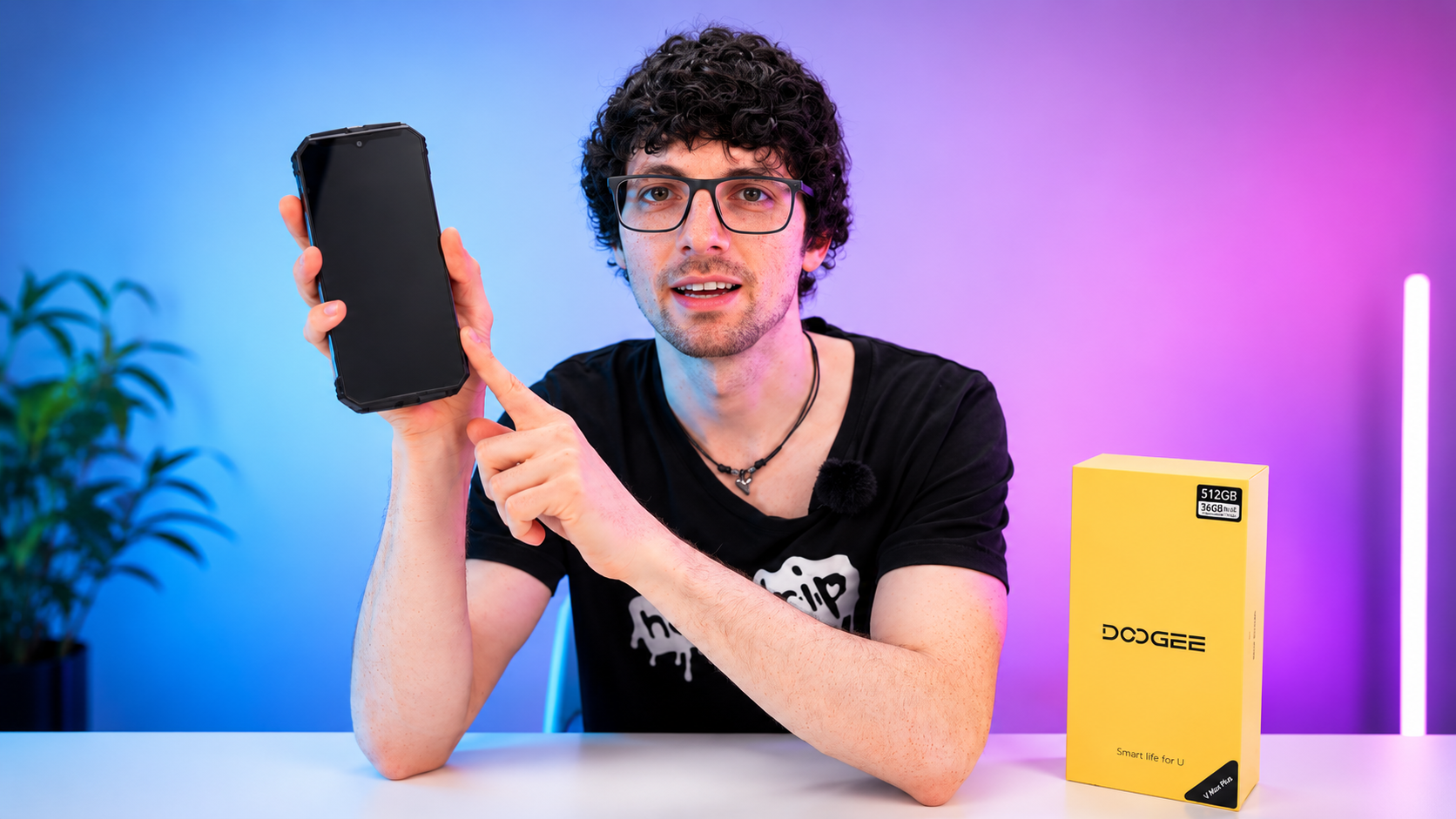 Carica il video: 